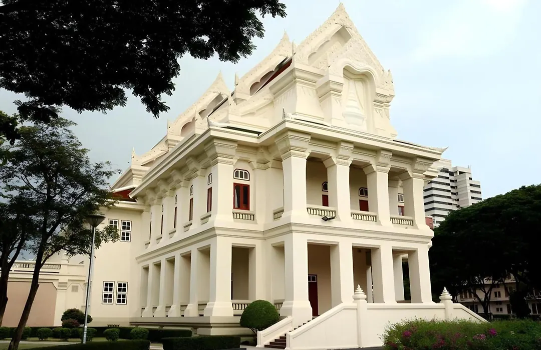 Episode 11 Hostel Sukhumvit-1